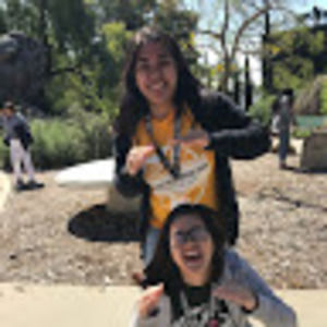 Meet your Posher, Anh-vy